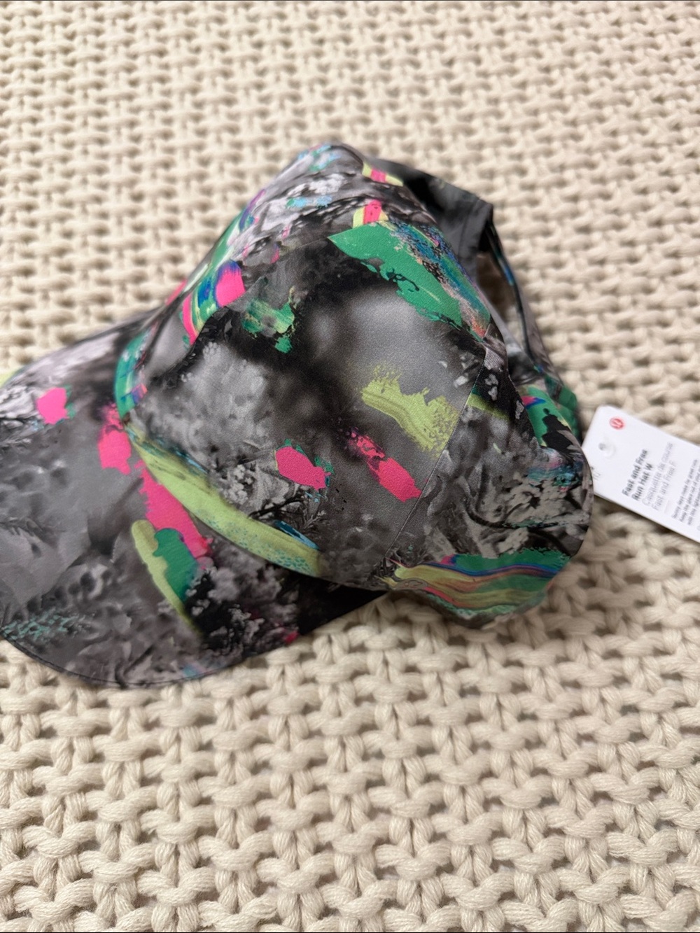 NWT Lululemon Fast and Free Run Hat *Vent Paint Drift Multi” OS